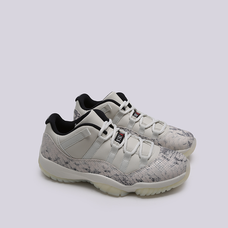 мужские бежевые кроссовки Jordan 11 Retro Low Le CD6846-002 - цена, описание, фото 2